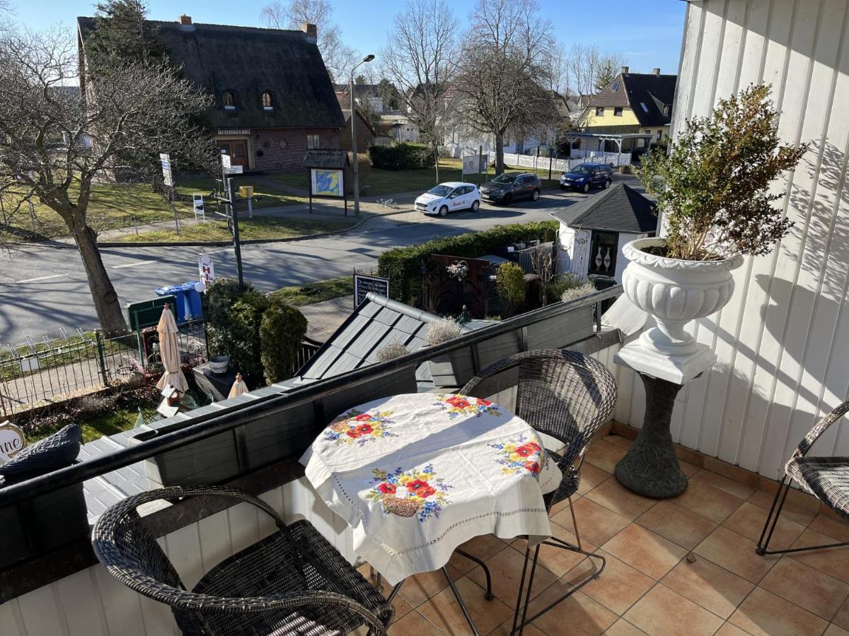 cafesahne u Pension Dranske Exterior foto