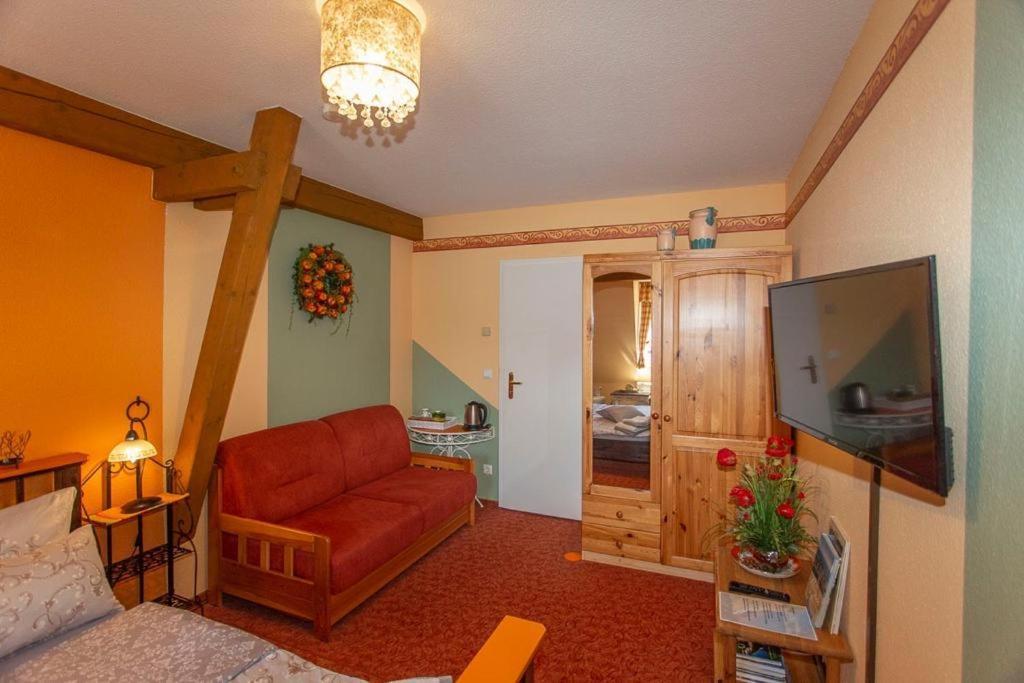 cafesahne u Pension Dranske Exterior foto