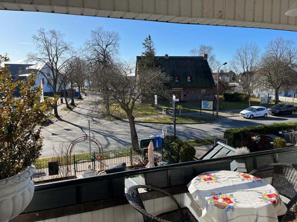 cafesahne u Pension Dranske Exterior foto