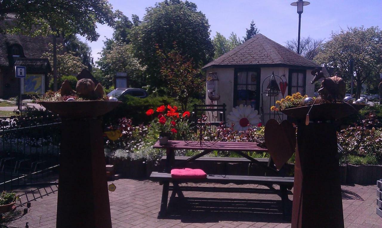 cafesahne u Pension Dranske Exterior foto