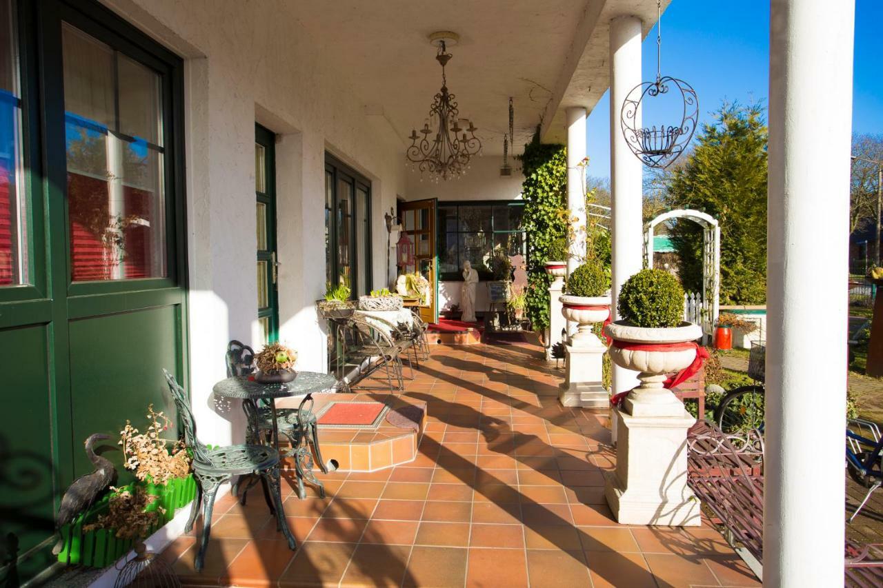cafesahne u Pension Dranske Exterior foto